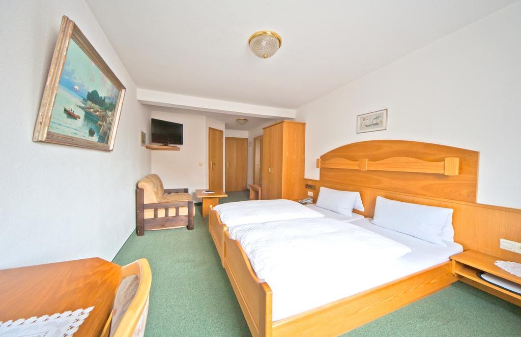 Hotel Goldener Sternen Konstanz Ngoại thất bức ảnh