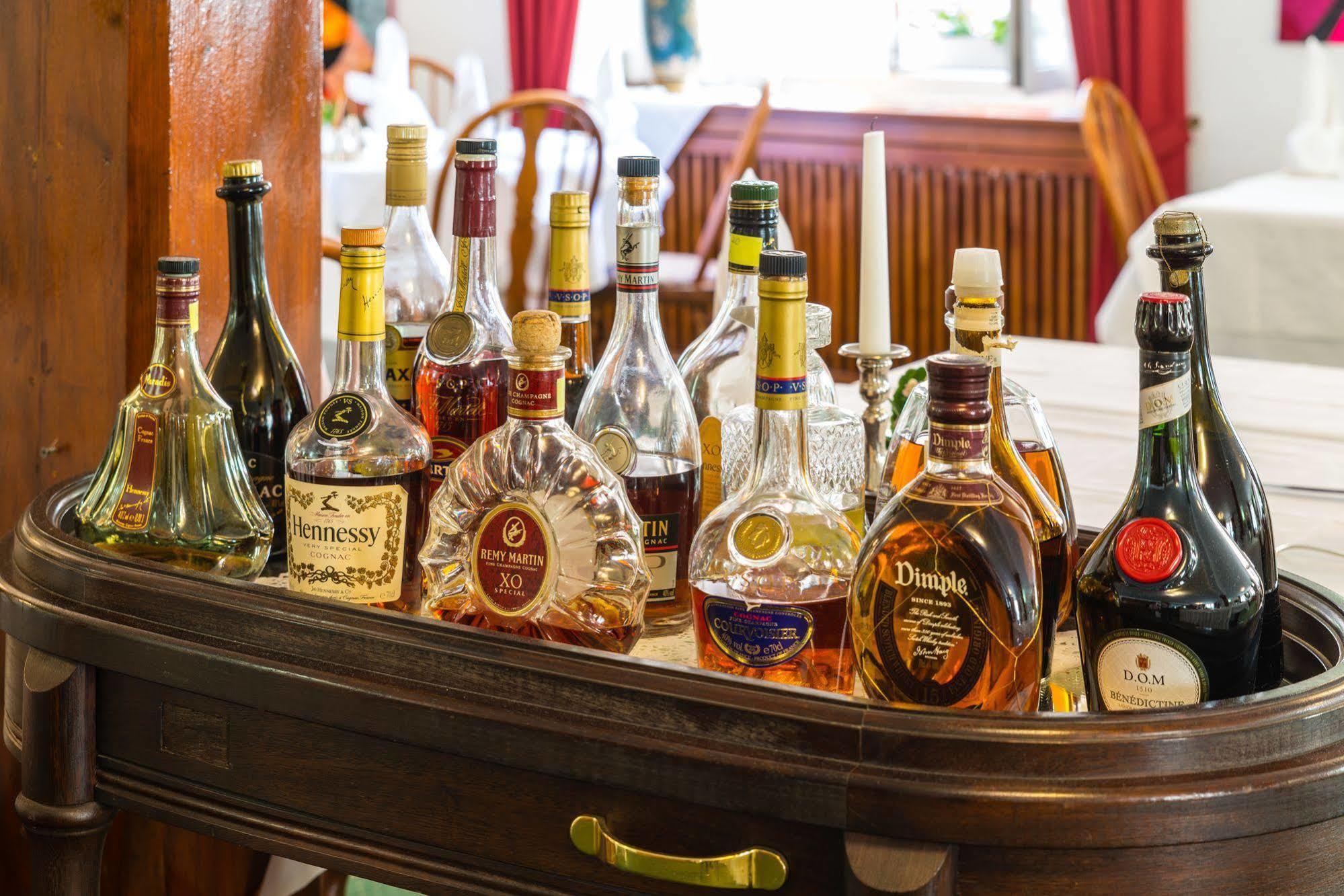 Hotel Goldener Sternen Konstanz Ngoại thất bức ảnh