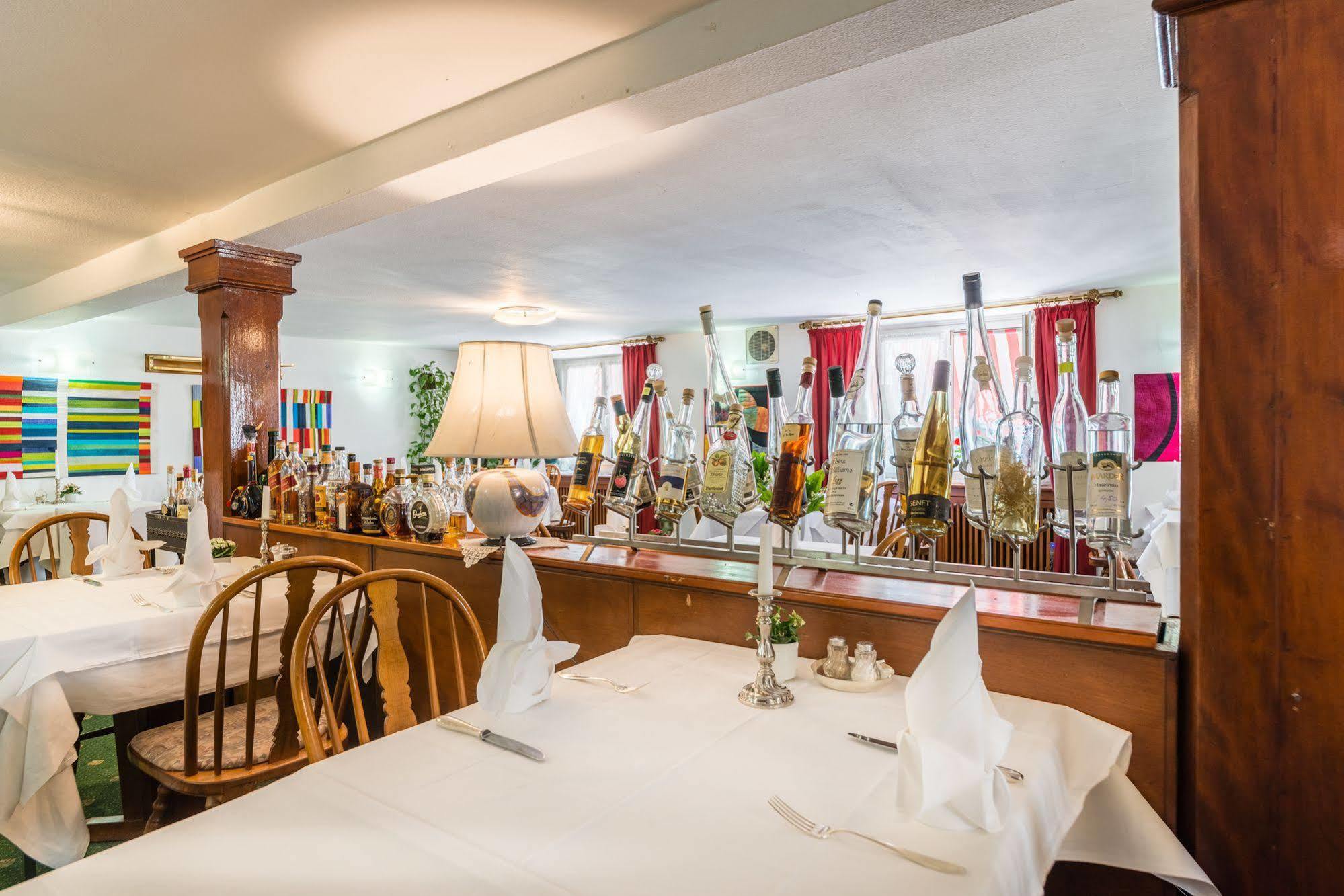 Hotel Goldener Sternen Konstanz Ngoại thất bức ảnh