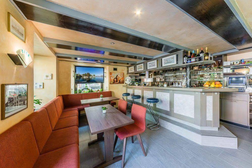 Hotel Goldener Sternen Konstanz Ngoại thất bức ảnh